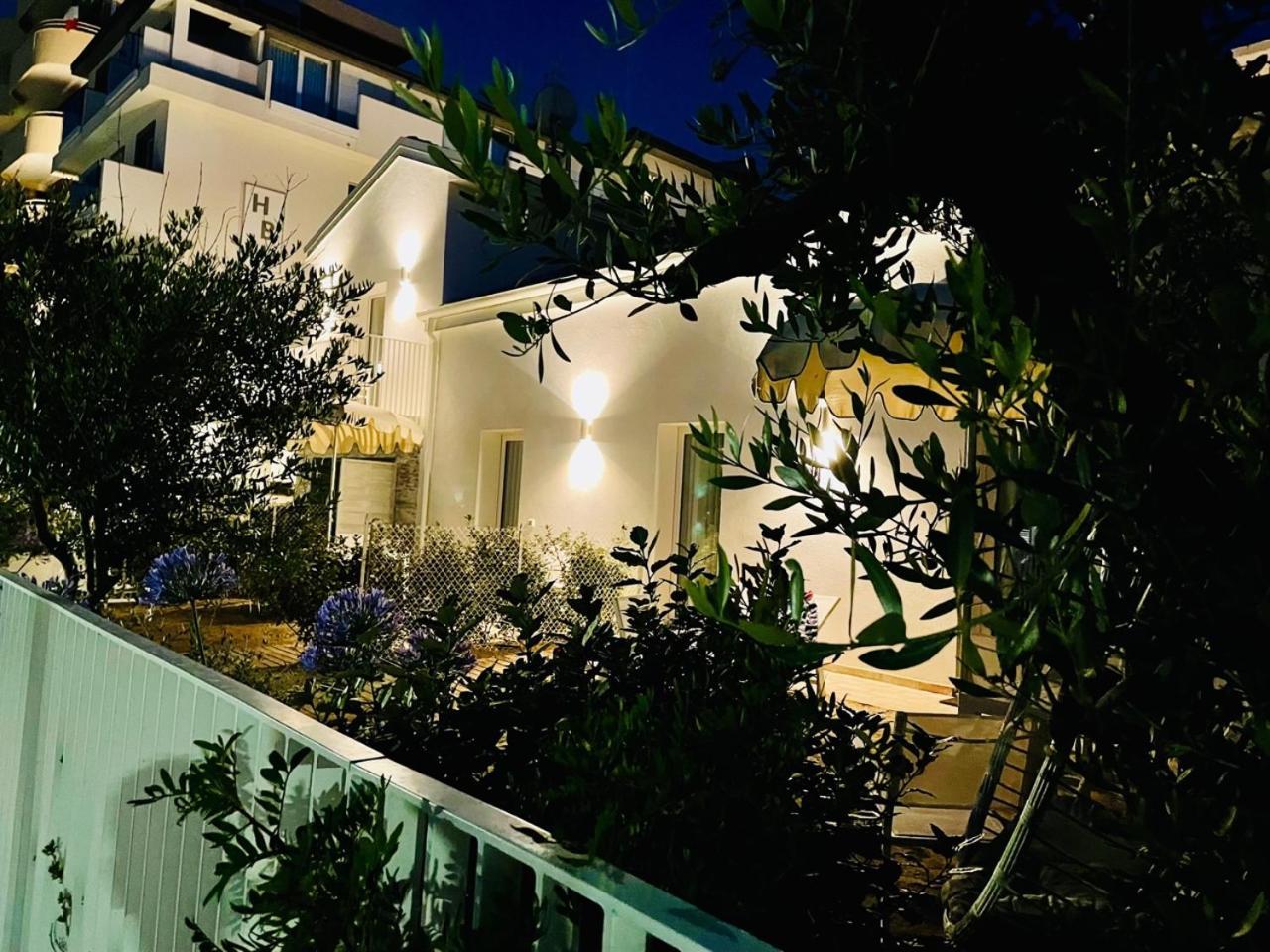 Villa Le Agavi Luxory Beach Surfhouse Bellaria-Igea Marina Ngoại thất bức ảnh