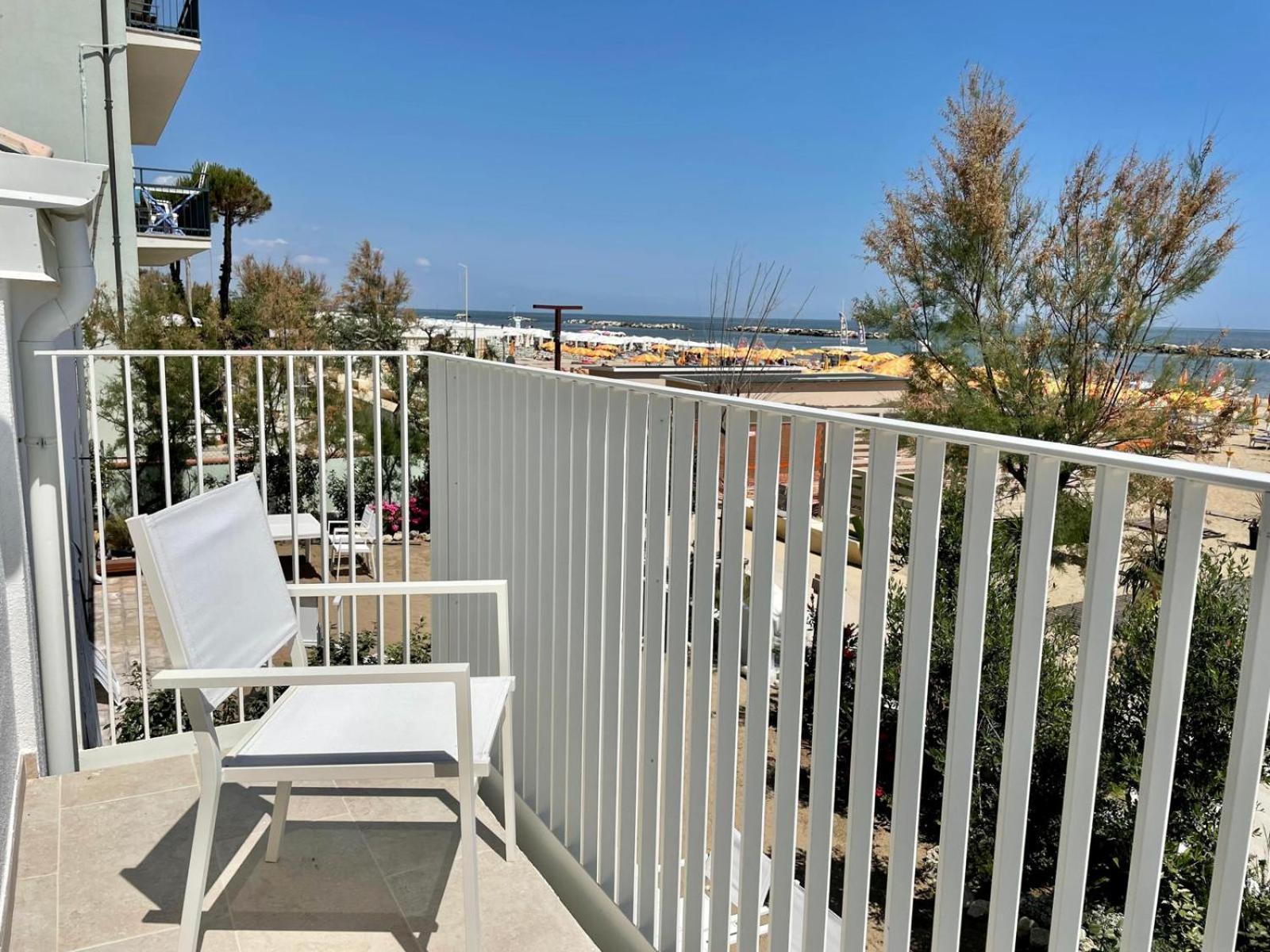 Villa Le Agavi Luxory Beach Surfhouse Bellaria-Igea Marina Ngoại thất bức ảnh